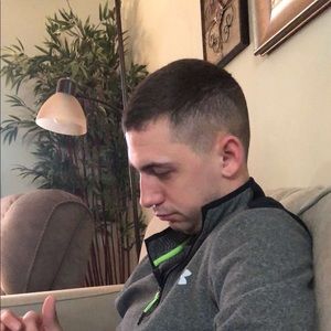 Meet your Posher, Alex